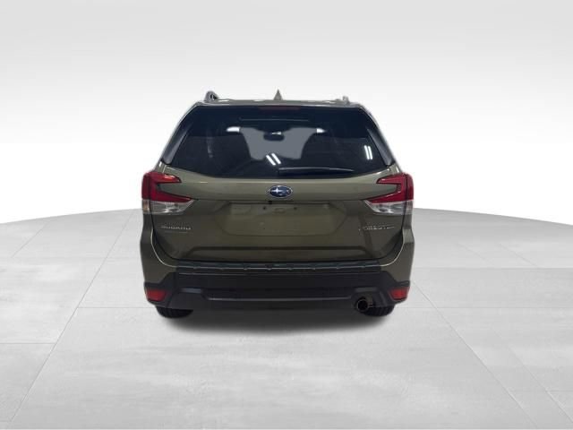 Certified 2023 Subaru Forester Limited image 30