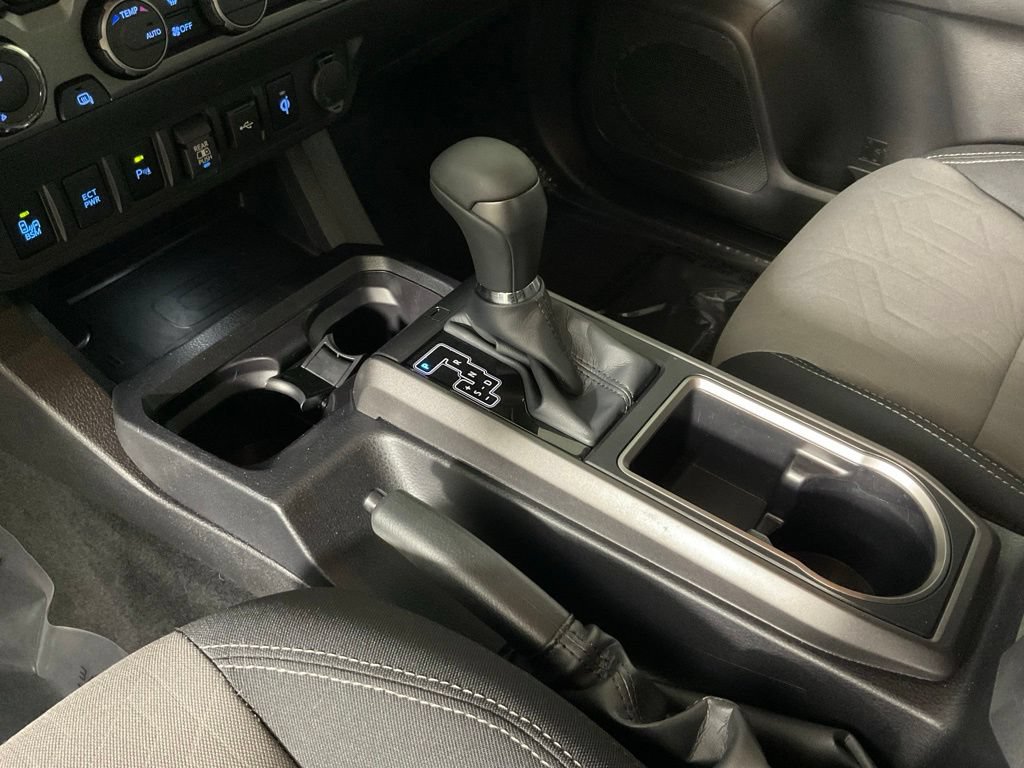 Used 2023 Toyota Tacoma TRD Off-Road w/ Advanced Technology Package AWD/4WD image 18