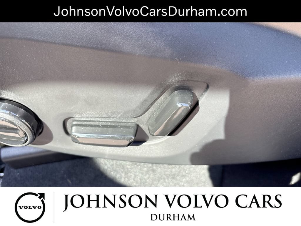 New 2026 Volvo XC90 B6 Plus w/ Protection Package Premier AWD/4WD image 14
