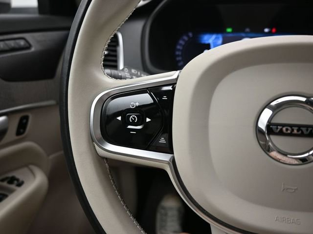 Used 2023 Volvo XC90 T8 Plus image 25
