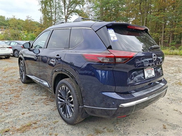 New 2026 Nissan Rogue Platinum image 3