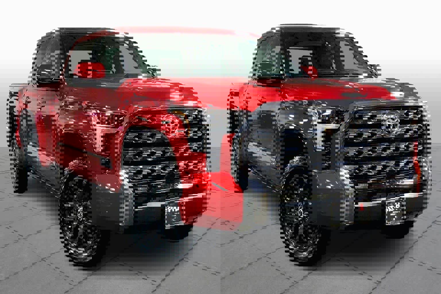 Used 2025 Toyota Tundra Platinum image 3