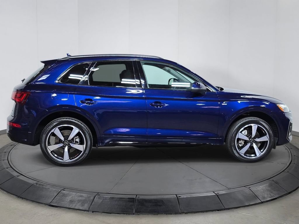 Used 2023 Audi Q5 2.0T Premium Plus w/ Premium Plus Package AWD/4WD image 8