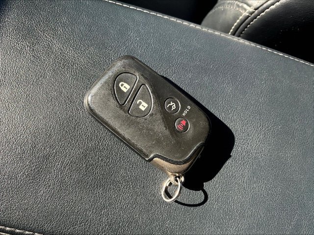 Used 2013 Lexus IS 250C RWD image 36