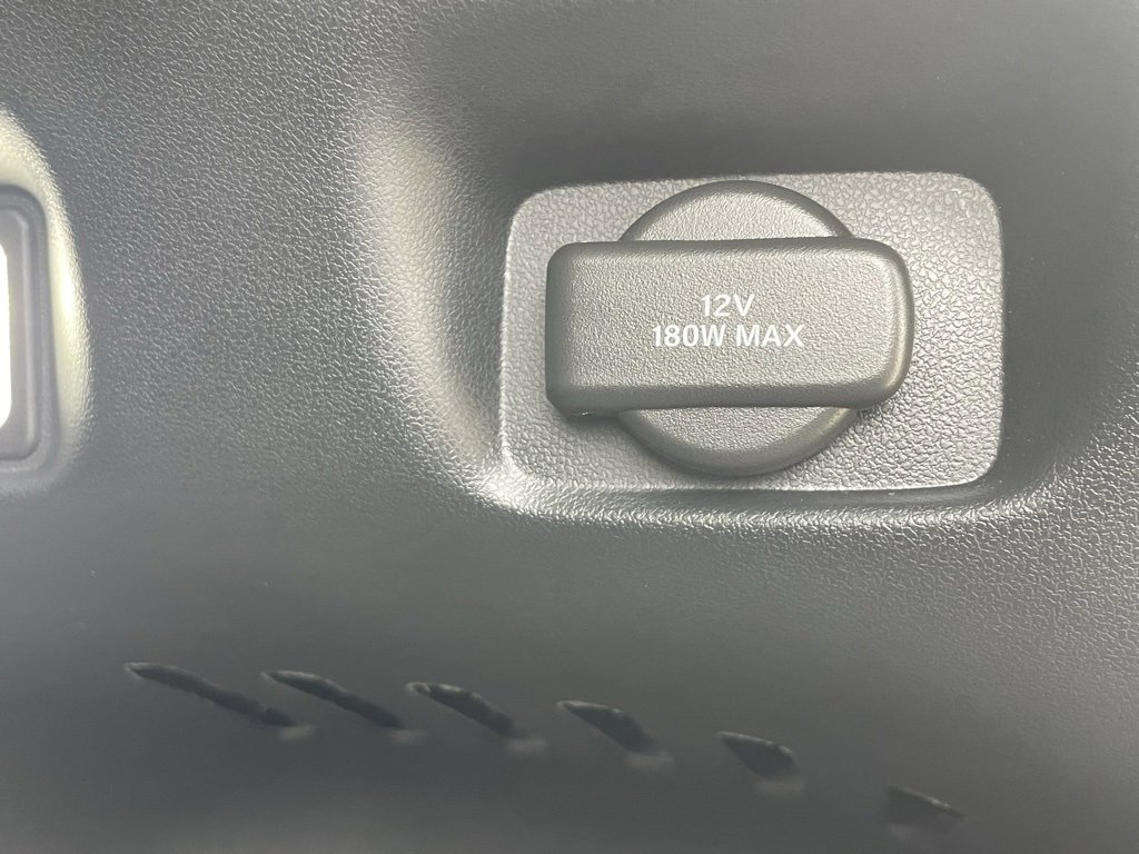 Used 2025 Honda HR-V EX-L image 17