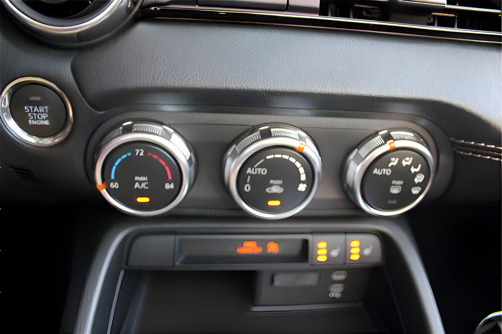 New 2025 MAZDA MX-5 Miata Grand Touring RWD image 20