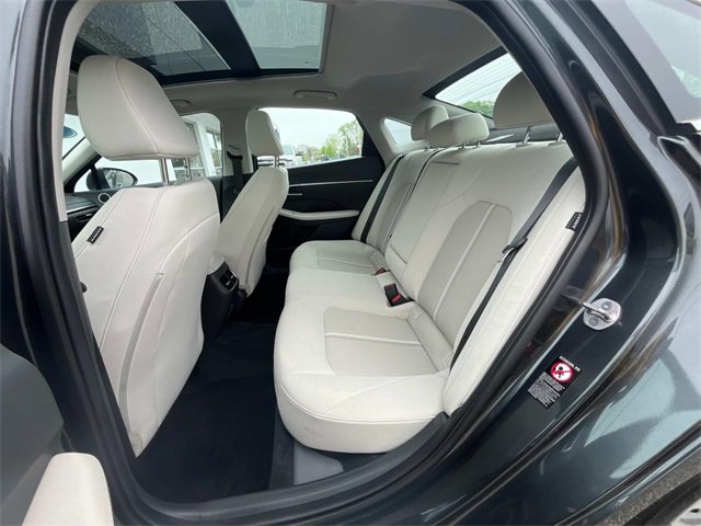 Certified 2023 Hyundai Sonata SEL w/ Convenience Package image 11