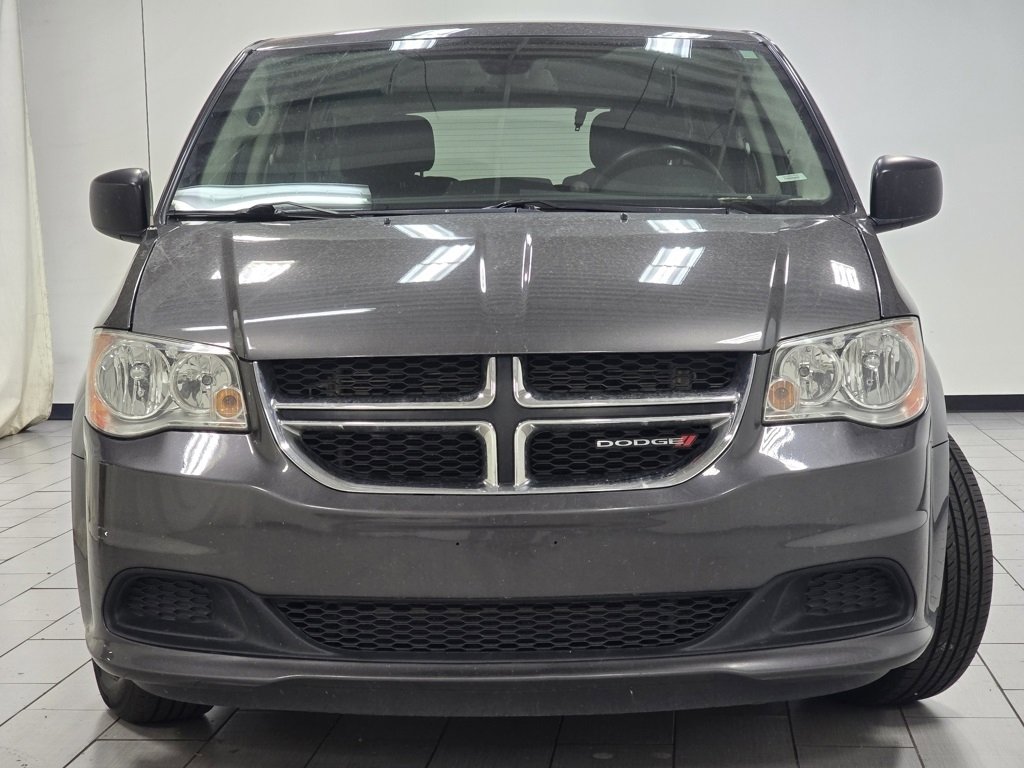 Used 2019 Dodge Grand Caravan SE w/ UConnect Hands-Free Group image 10