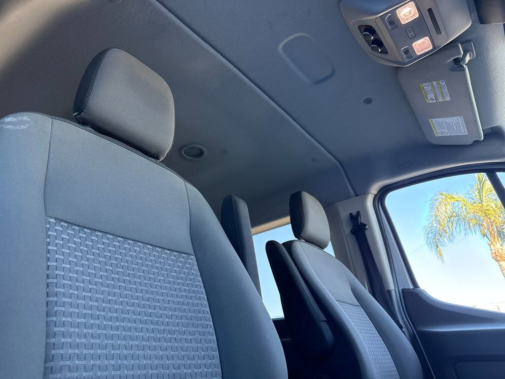 Used 2023 Ford Transit 350 XLT RWD image 17