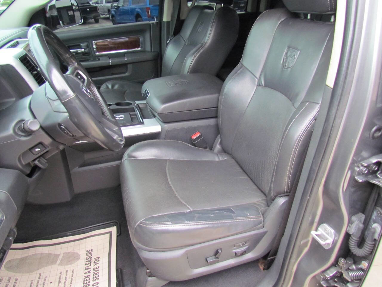 Used 2011 RAM 1500 Laramie w/ Protection Group AWD/4WD image 10