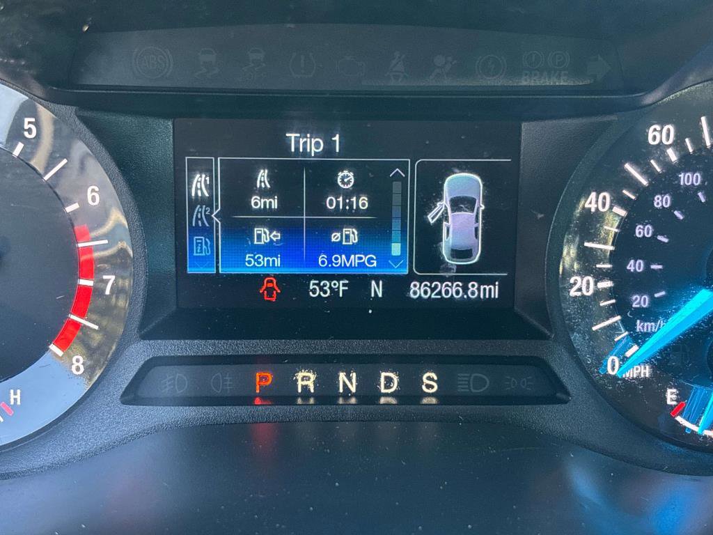 Used 2014 Ford Fusion SE image 18