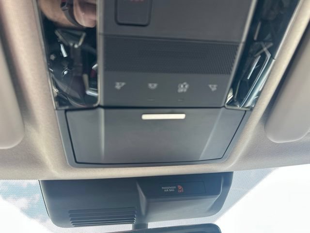Used 2025 Mitsubishi Outlander SE AWD/4WD image 25