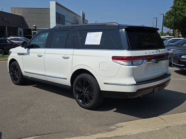 Used 2023 Lincoln Navigator L Black Label AWD/4WD image 3