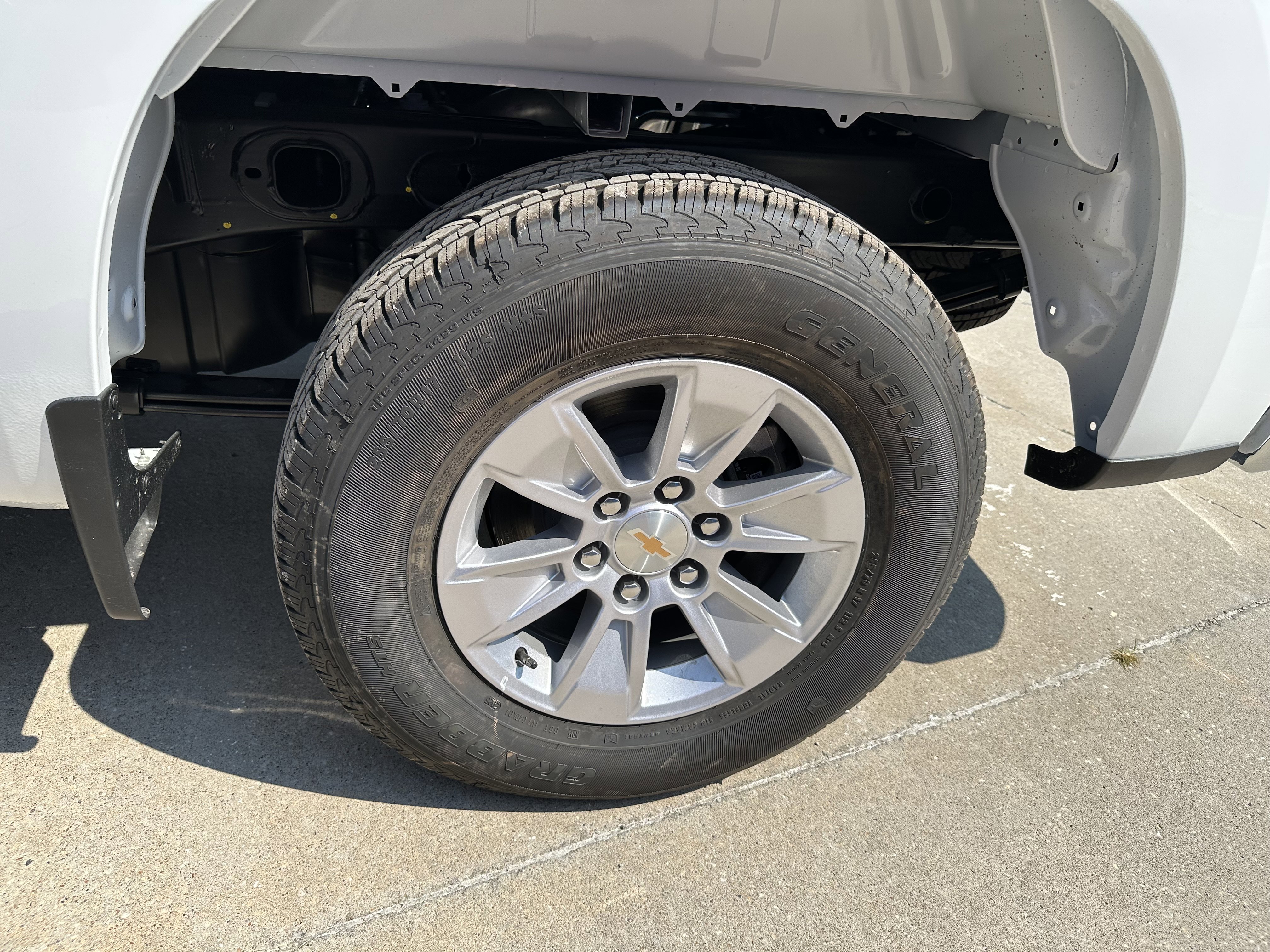 New 2025 Chevrolet Silverado 1500 W/T w/ WT Value Package image 9