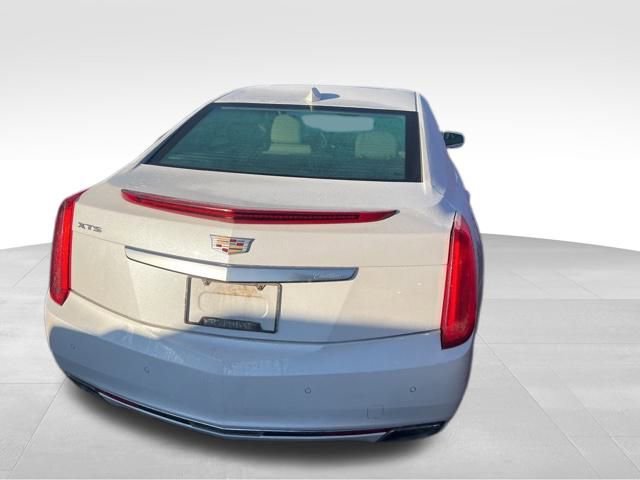 Used 2017 Cadillac XTS Luxury w/ Driver Awareness Package image 10
