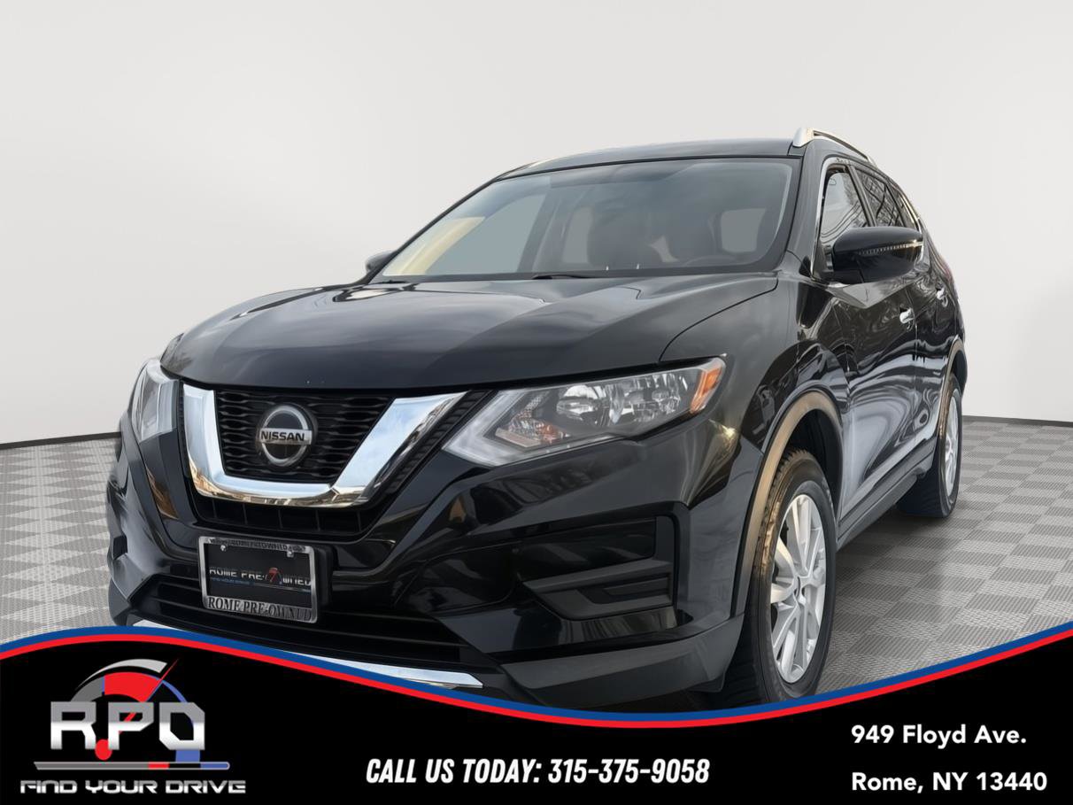Used 2018 Nissan Rogue SV image 1
