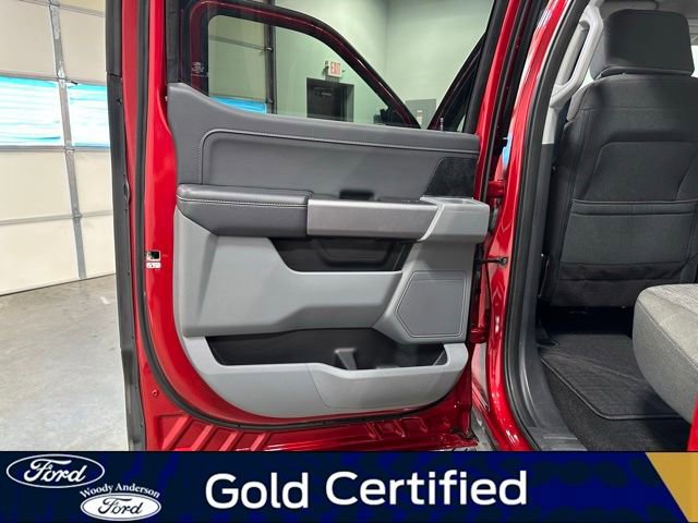 Certified 2022 Ford F150 XLT w/ Equipment Group 302A High image 26