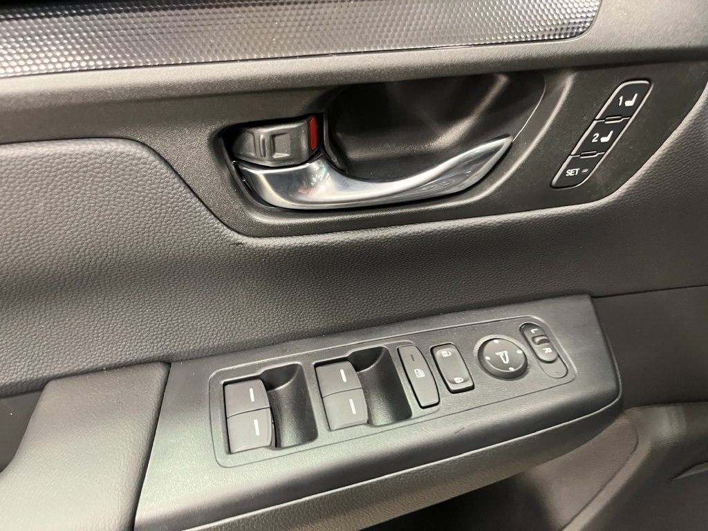 Used 2026 Honda CR-V Sport-L image 16