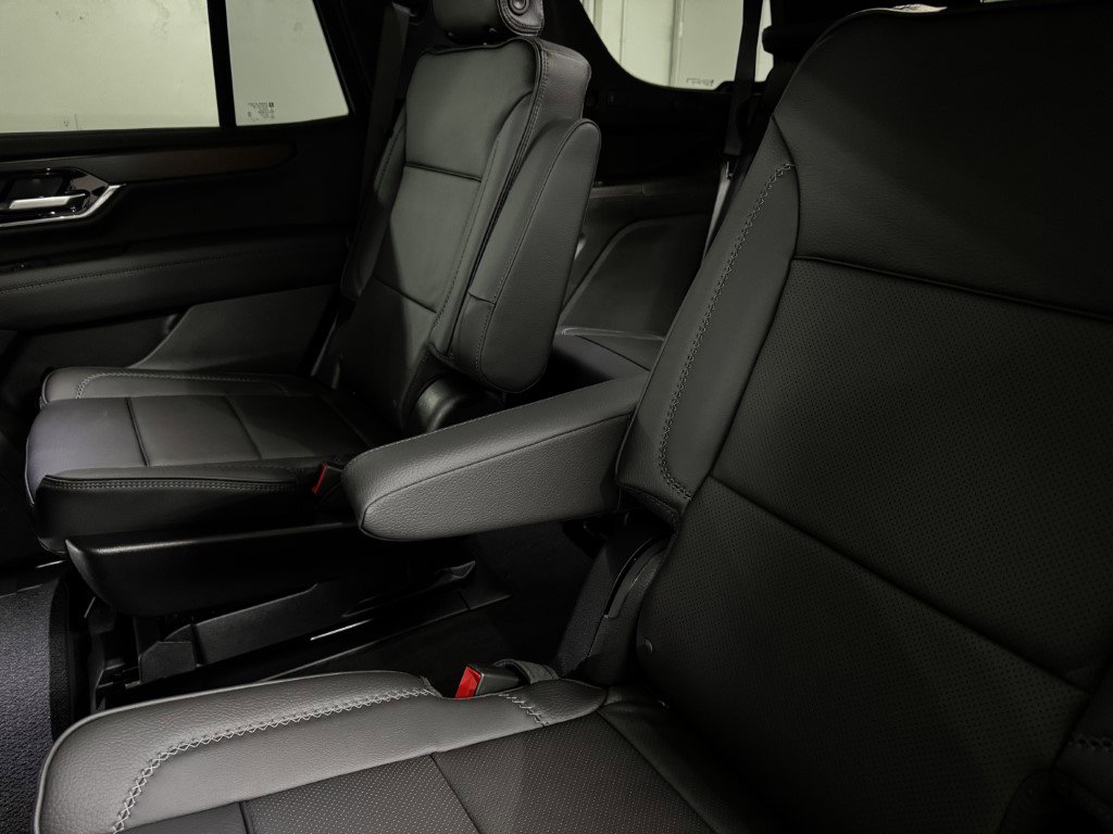 New 2026 GMC Yukon Denali w/ Sun & Power Step Package image 54