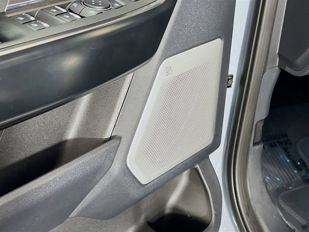 New 2026 Ford F250 Platinum w/ Tremor Off-Road Package image 13