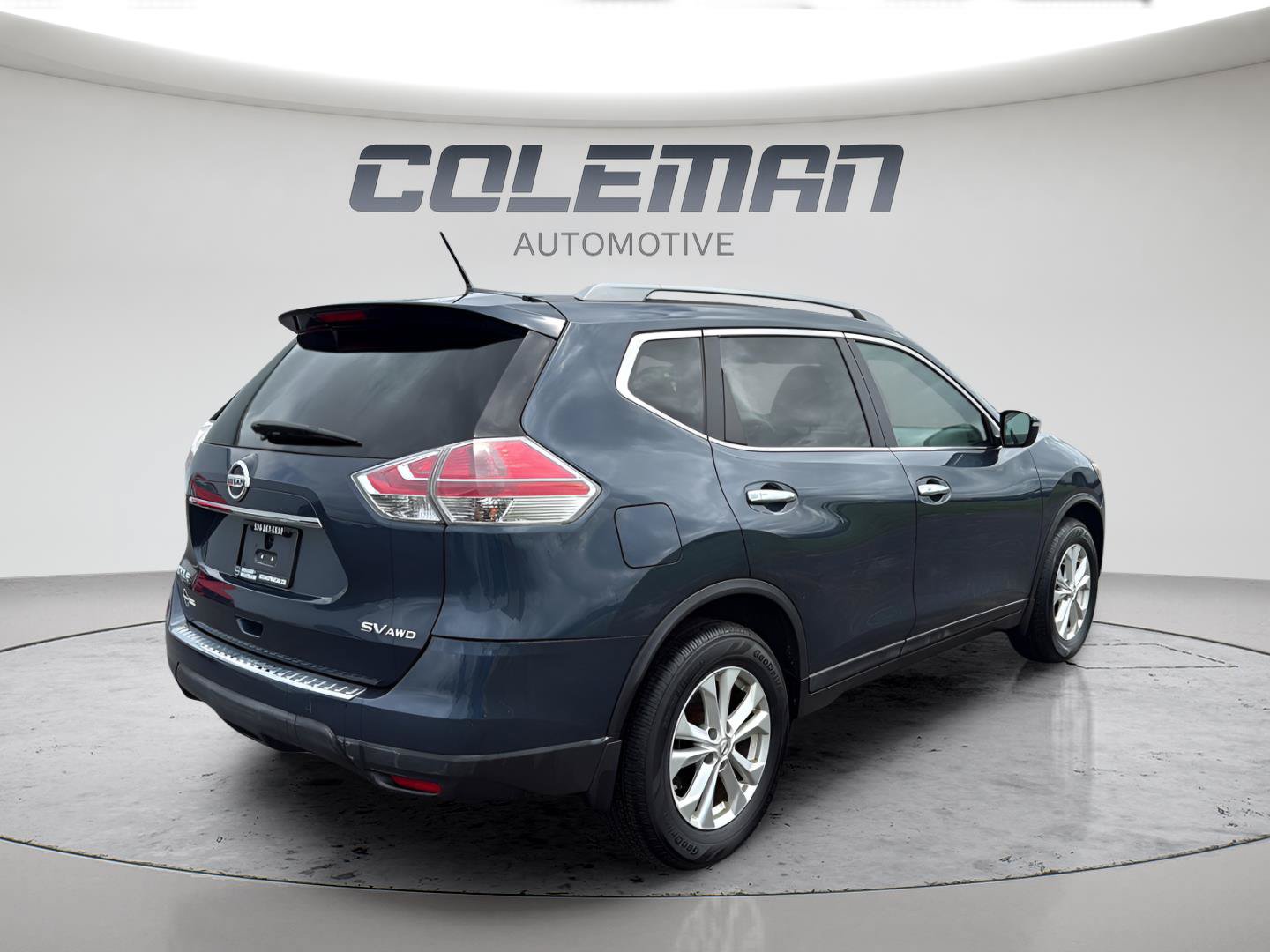 Used 2015 Nissan Rogue SV w/ SV Moonroof Package AWD/4WD image 11