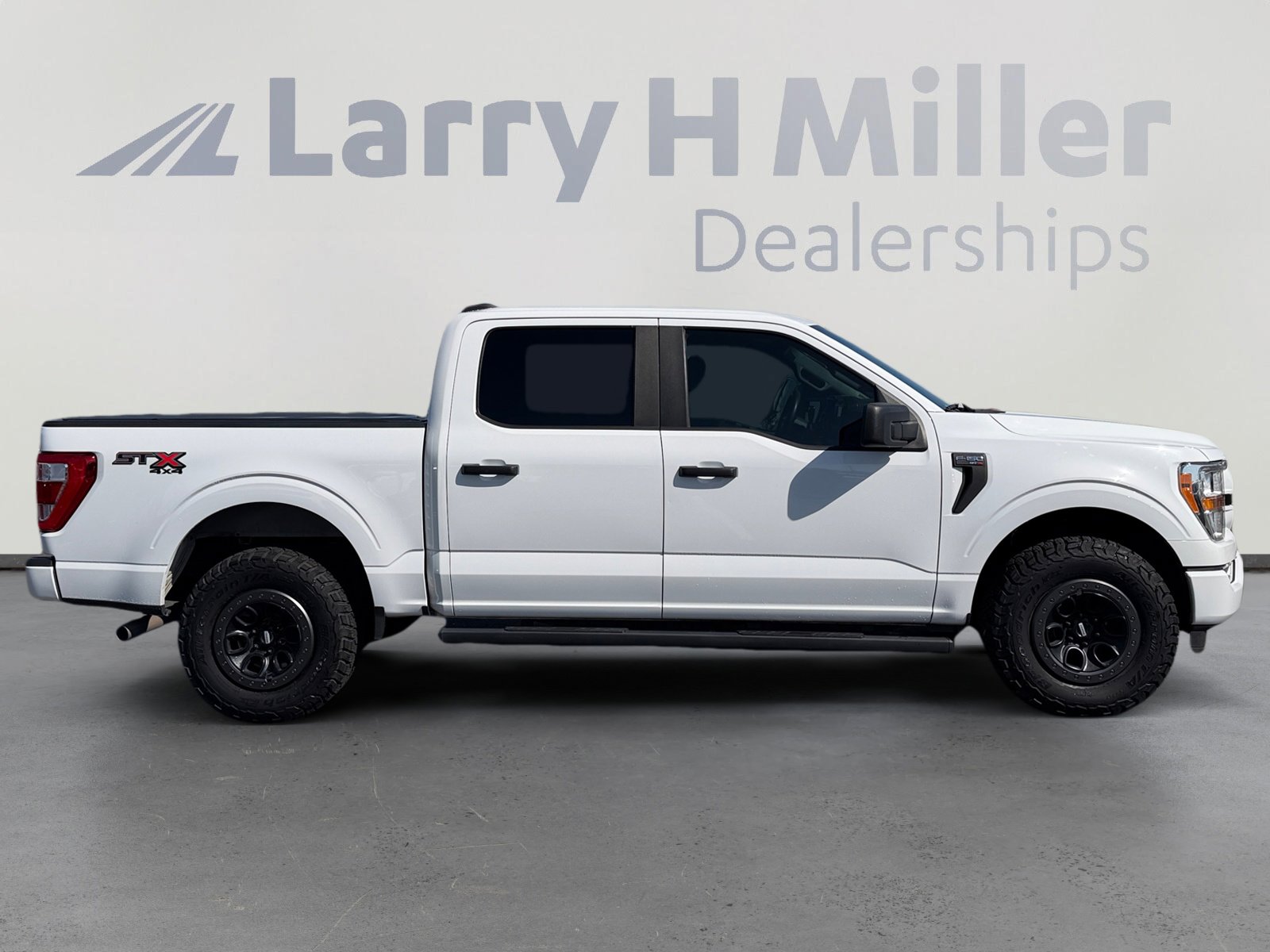 Used 2021 Ford F150 XL w/ STX Appearance Package image 6