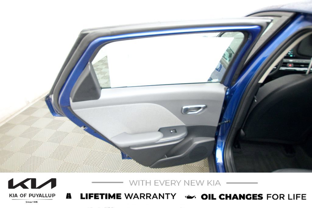 New 2025 Kia K4 EX image 11