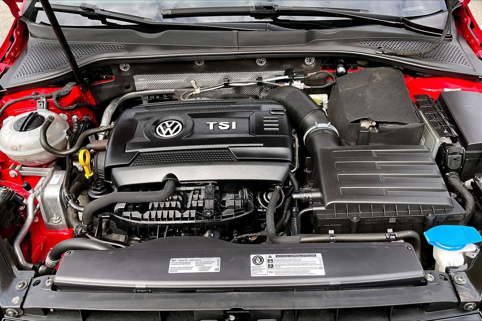 Used 2017 Volkswagen GTI Sport FWD image 31