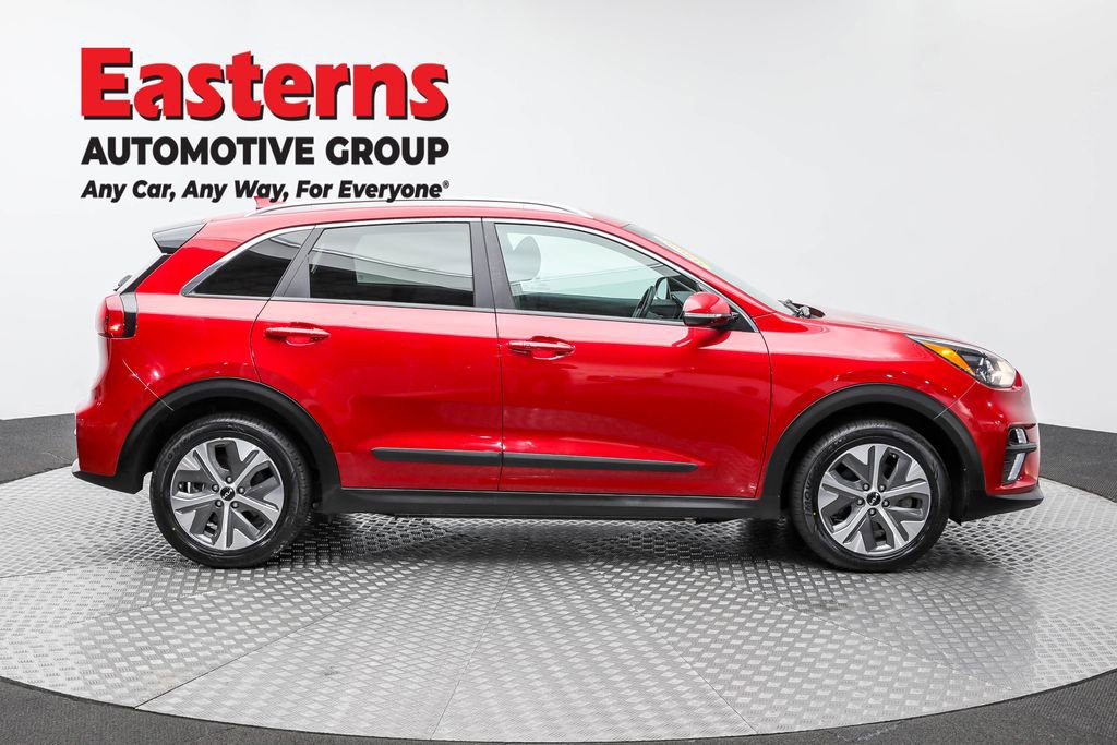Used 2022 Kia Niro EX w/ Cold Weather Package image 4