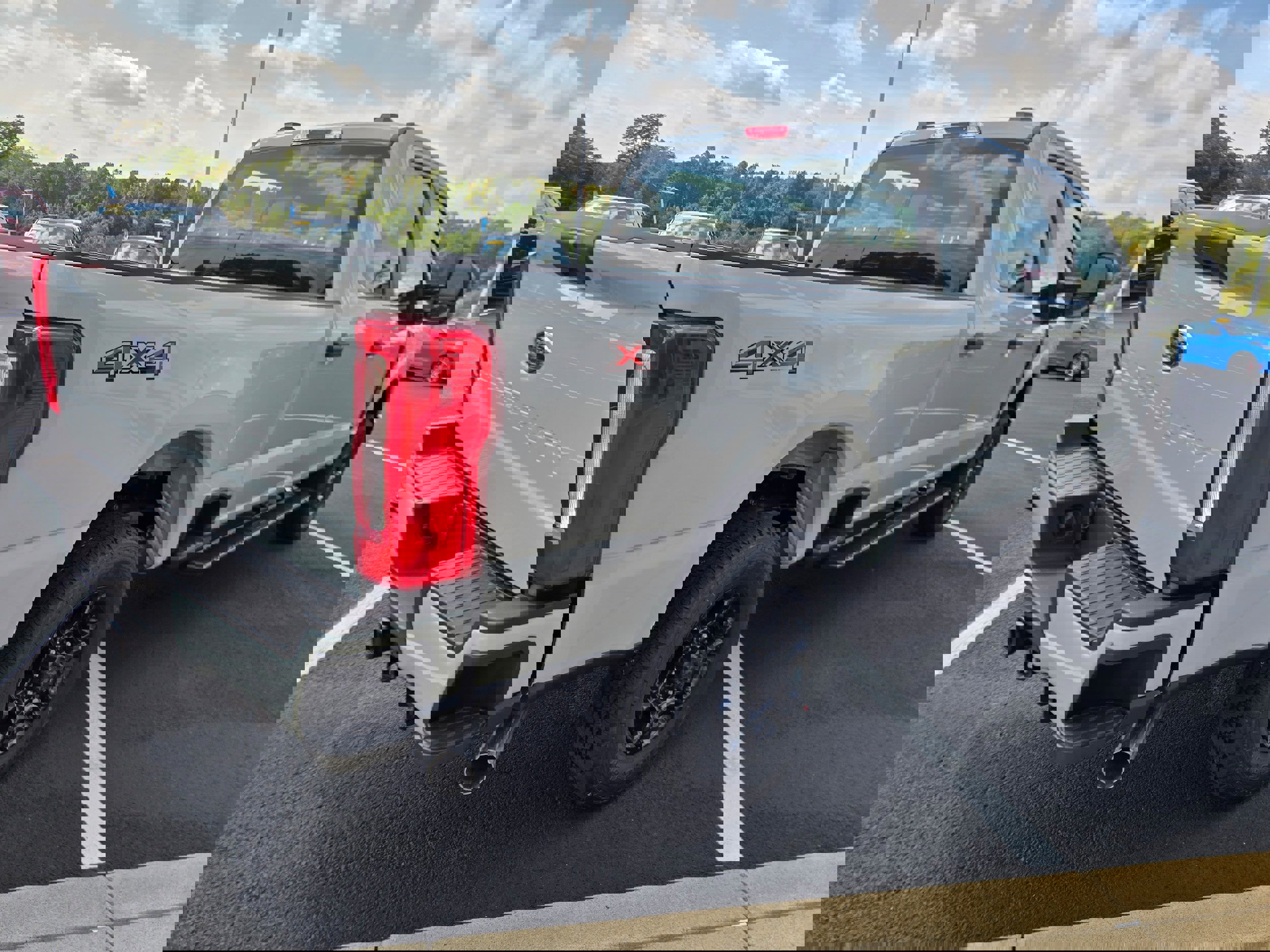 New 2026 Ford F250 4x4 Crew Cab Super Duty image 5