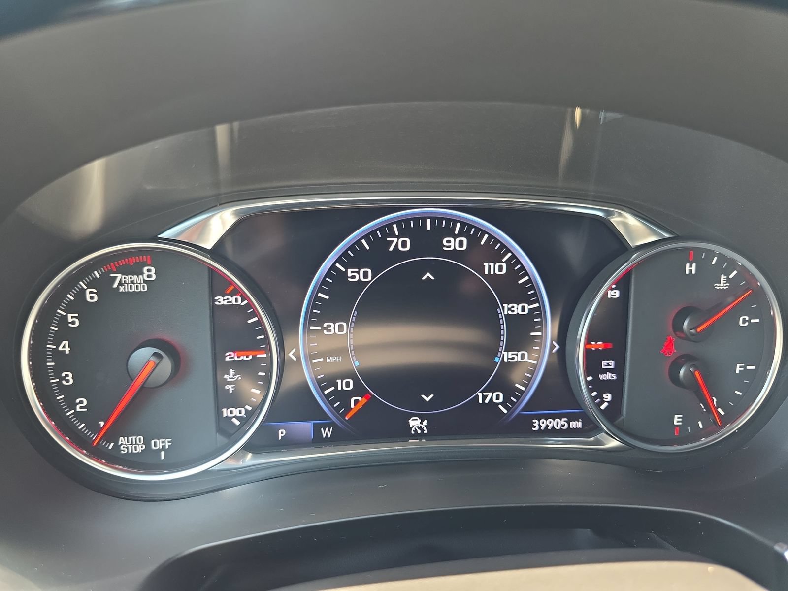 Used 2023 Chevrolet Traverse Premier FWD image 20