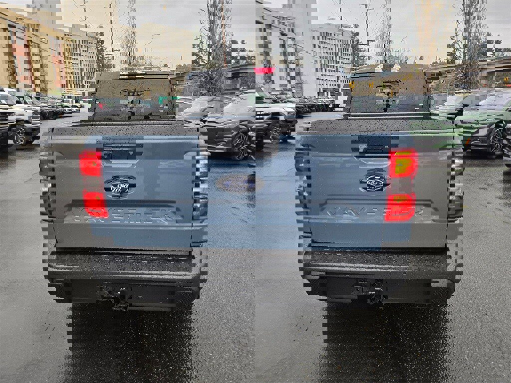 New 2026 Ford Maverick Lariat w/ Black Appearance Package image 6