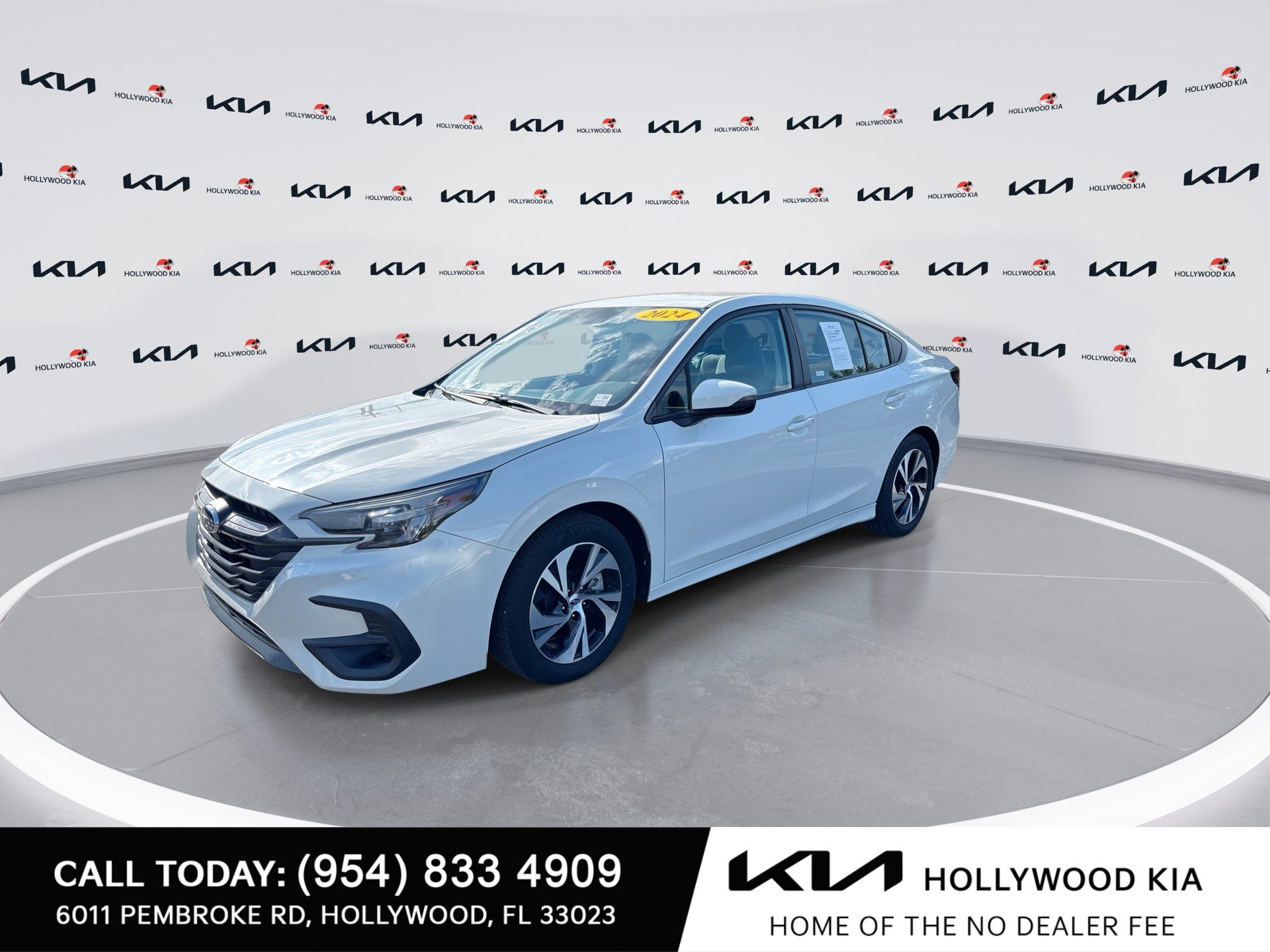 Used 2024 Subaru Legacy Premium AWD/4WD image 4