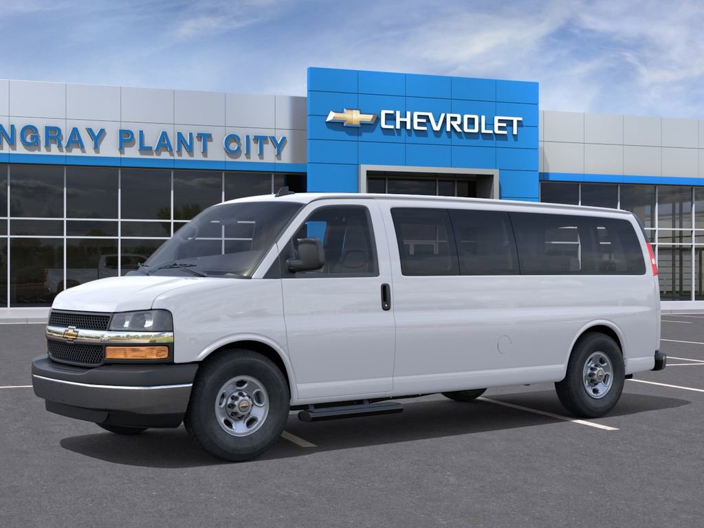 New 2024 Chevrolet Express 3500 LS w/ Chrome Appearance Package RWD video 2