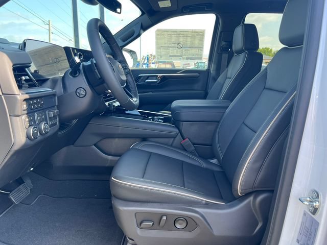 New 2026 Chevrolet Tahoe Premier w/ Sun And Tow Package AWD/4WD image 3