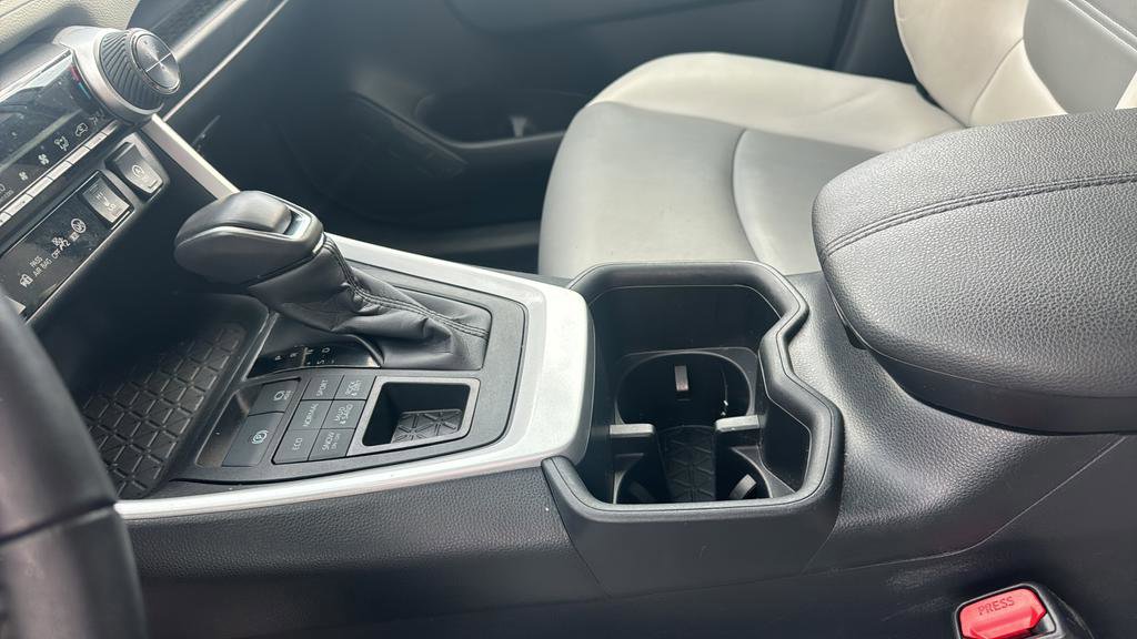 Used 2024 Toyota RAV4 XLE Premium w/ Weather Package image 20