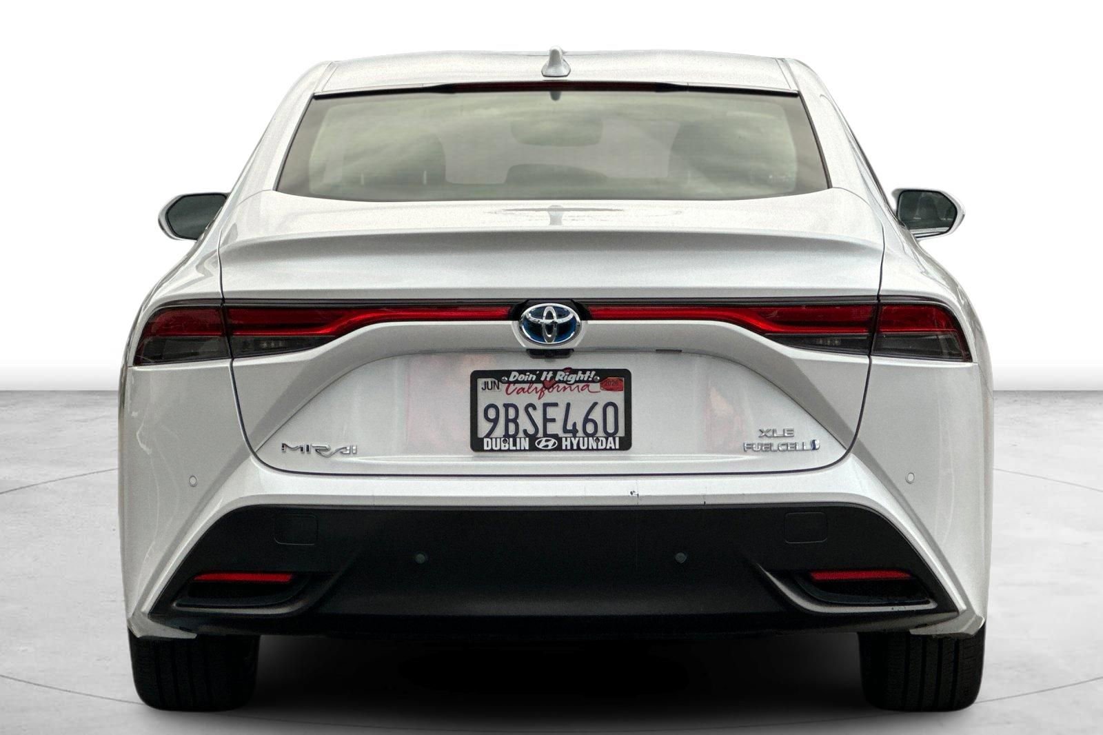 Used 2022 Toyota Mirai XLE image 5