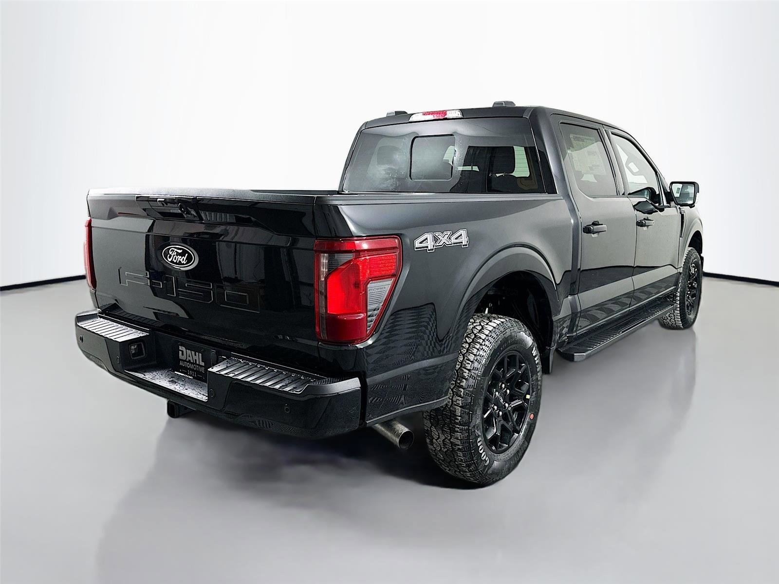 New 2026 Ford F150 XLT w/ Equipment Group 302A MID image 7