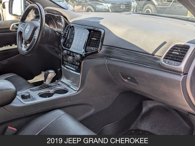 Used 2019 Jeep Grand Cherokee Limited w/ Luxury Group II AWD/4WD image 25