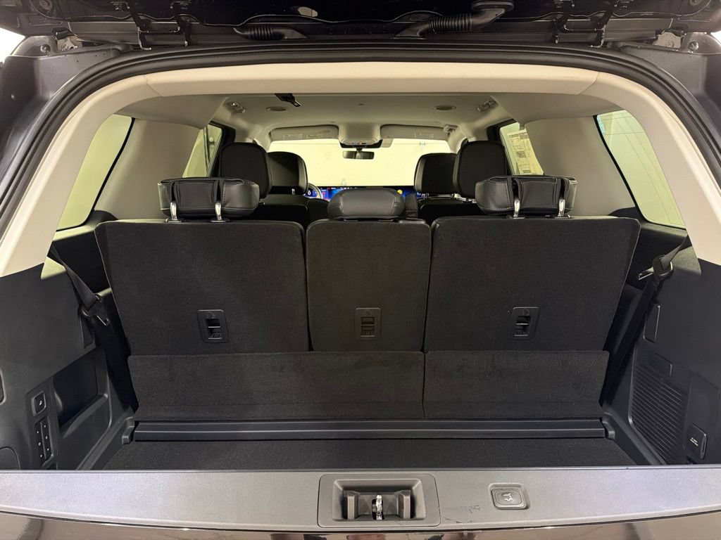 New 2026 Lincoln Navigator Premiere AWD/4WD image 38