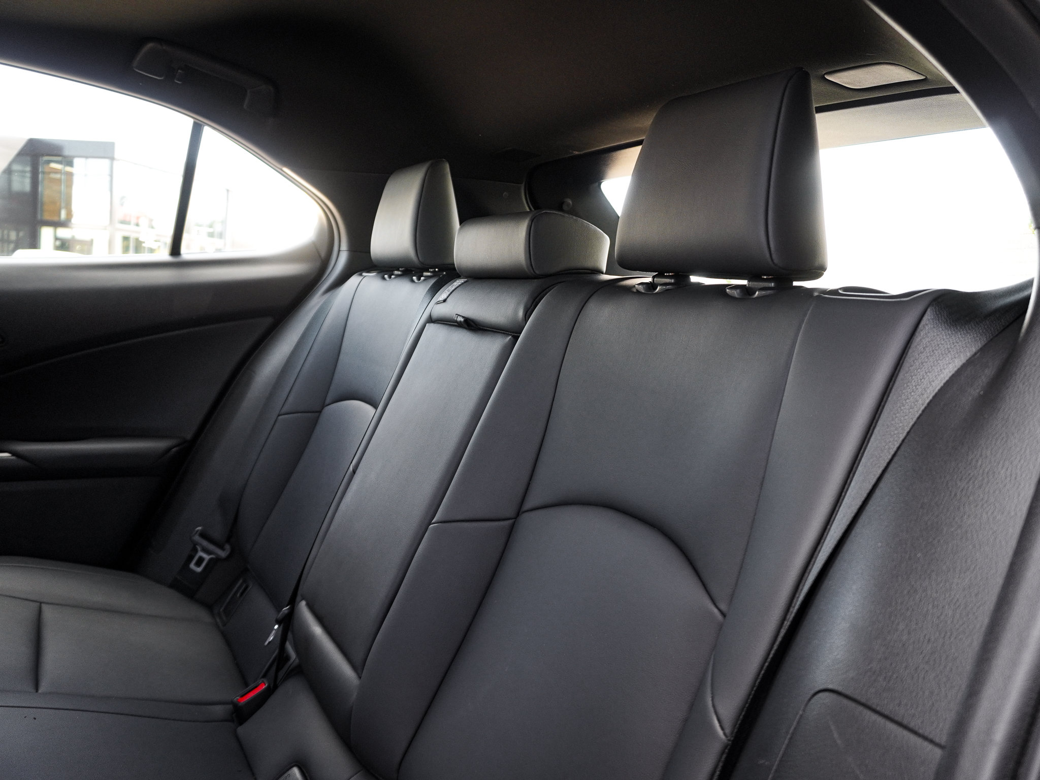 Used 2021 Lexus UX 250h w/ Premium Package AWD/4WD image 30