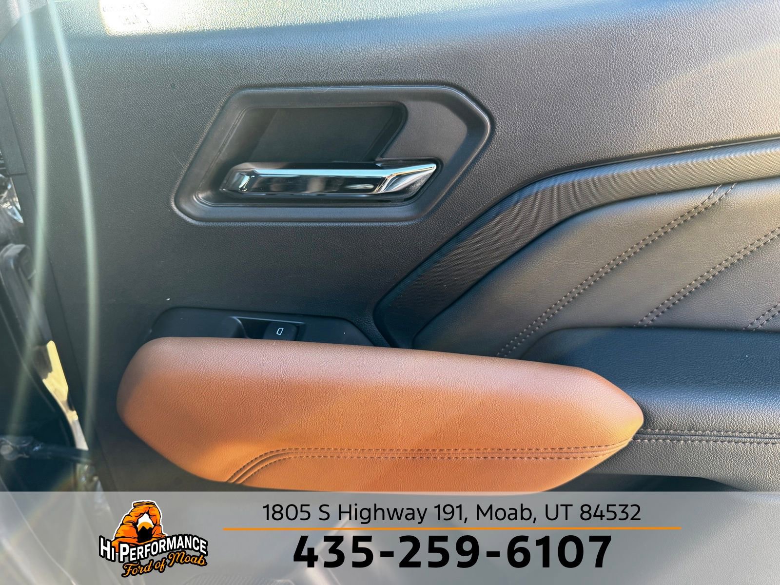 Used 2023 GMC Canyon AT4 w/ AT4 Premium Package image 34