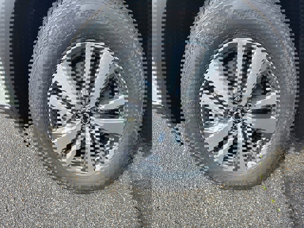 New 2026 Nissan Pathfinder SL image 9