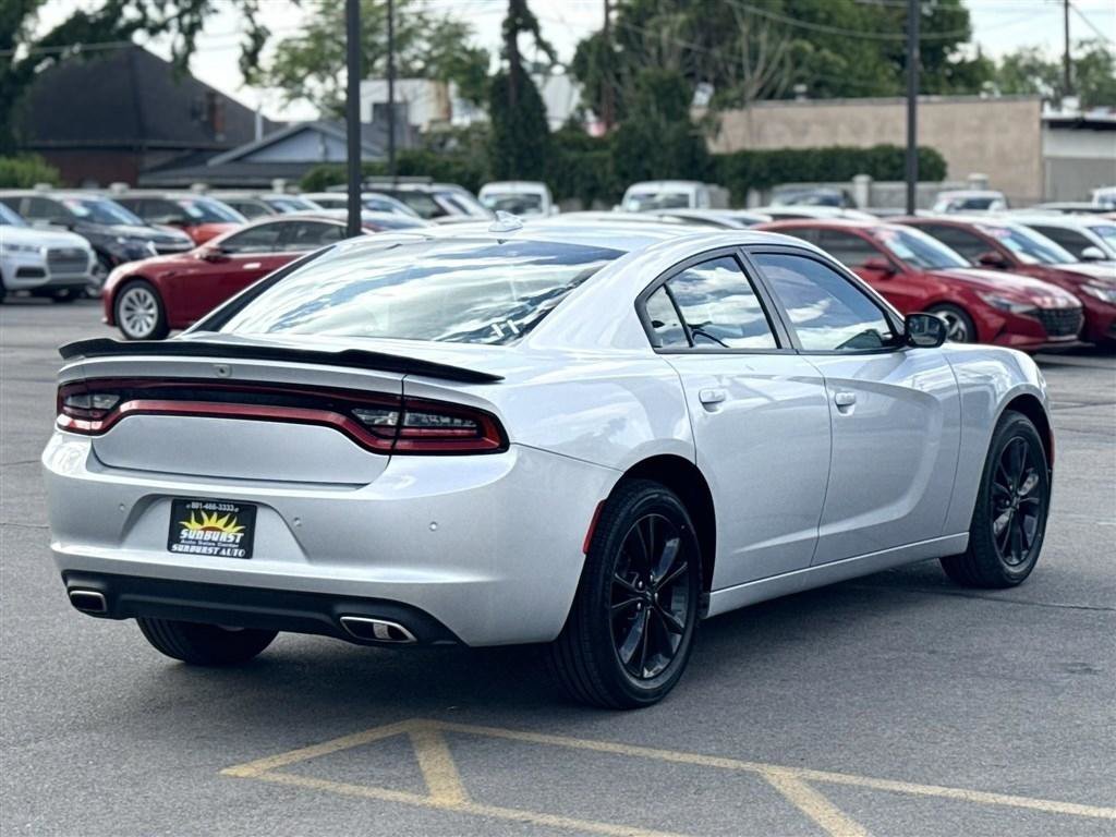 Used 2020 Dodge Charger SXT w/ Blacktop Package AWD/4WD image 7