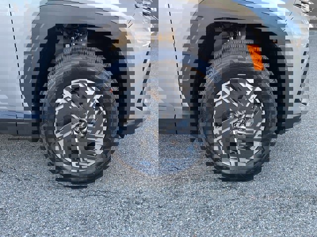 New 2026 Hyundai Tucson Blue SE image 40