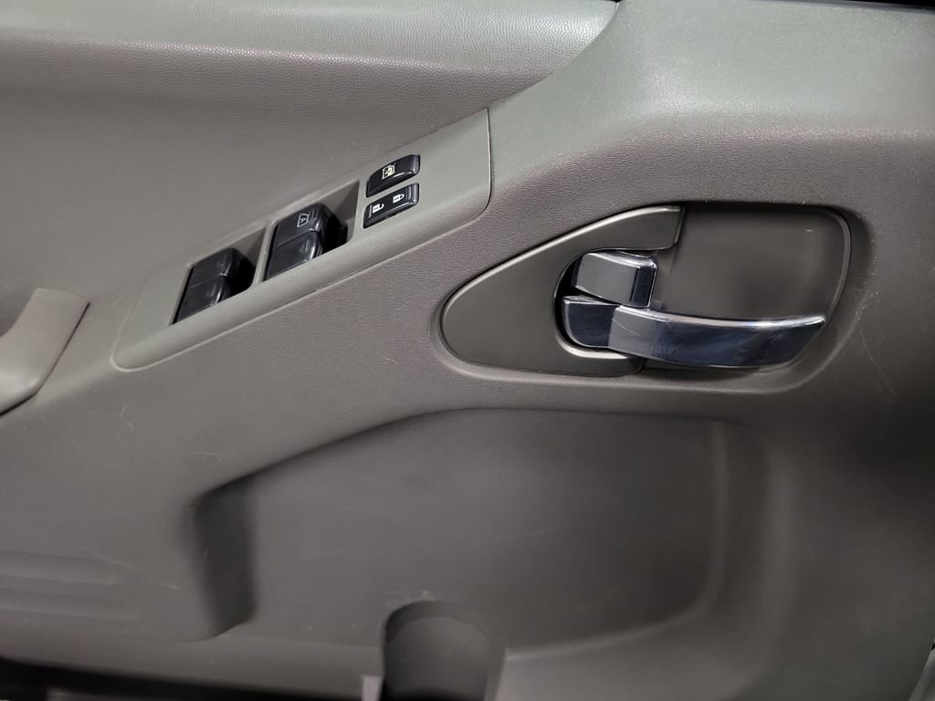 Used 2019 Nissan Frontier SV image 22