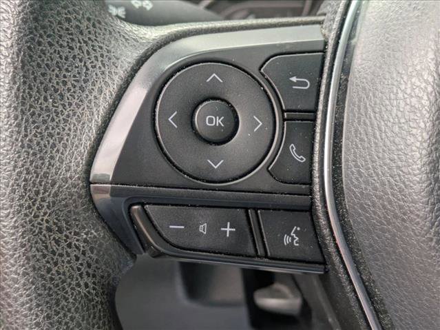 Used 2020 Toyota Camry LE FWD image 10