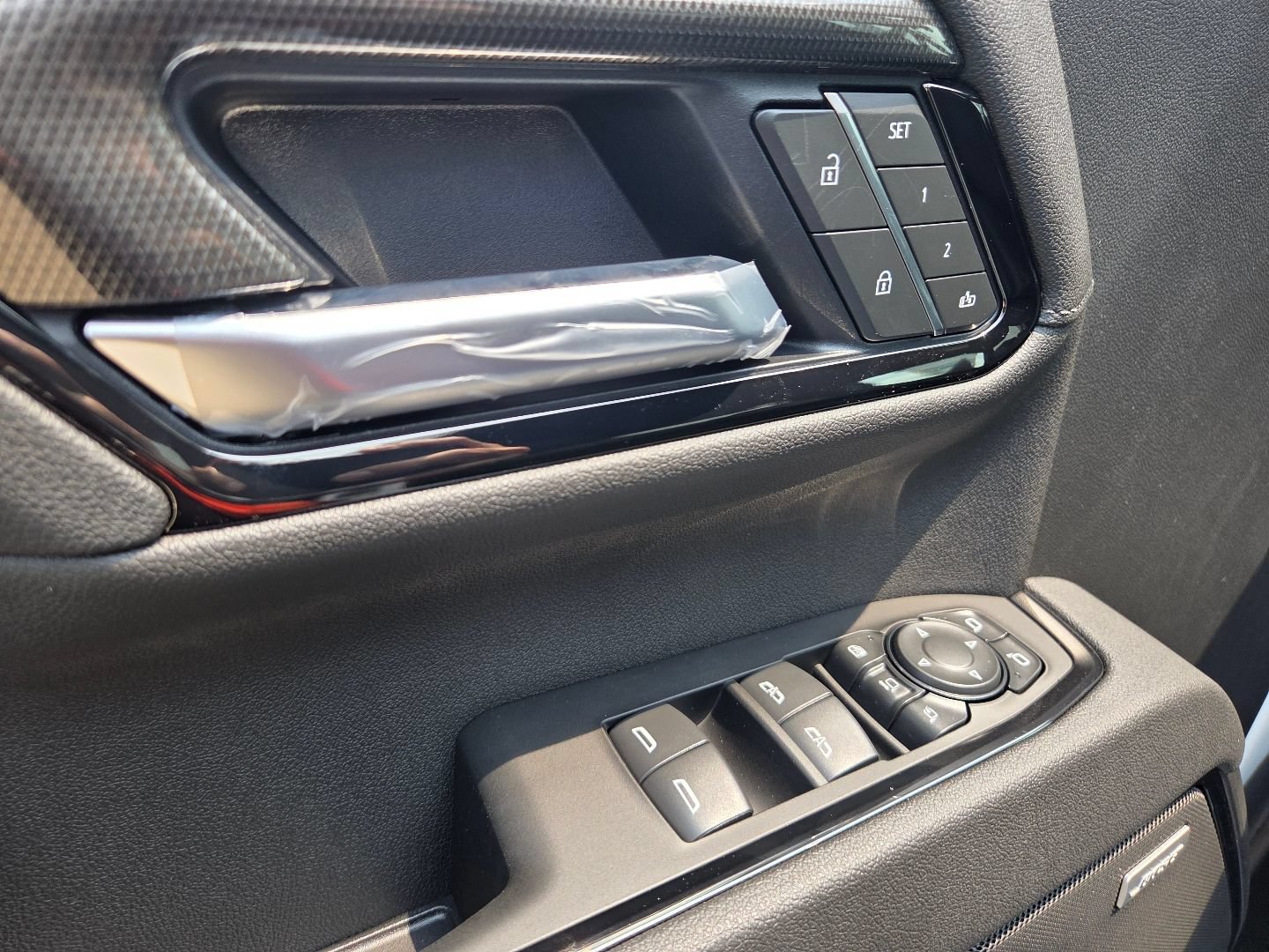 New 2026 GMC Sierra 2500 AT4 AWD/4WD image 28