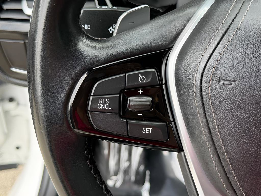 Used 2019 BMW 530i w/ Convenience Package RWD image 36