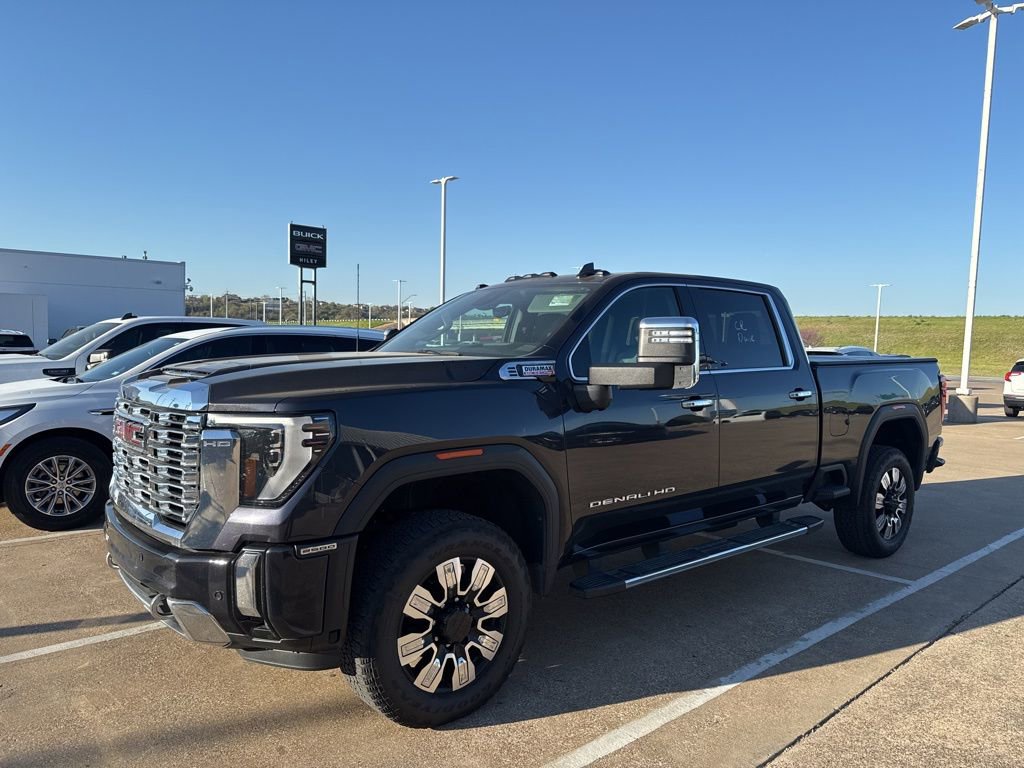 Used 2024 GMC Sierra 2500 Denali w/ Denali Reserve Package image 1